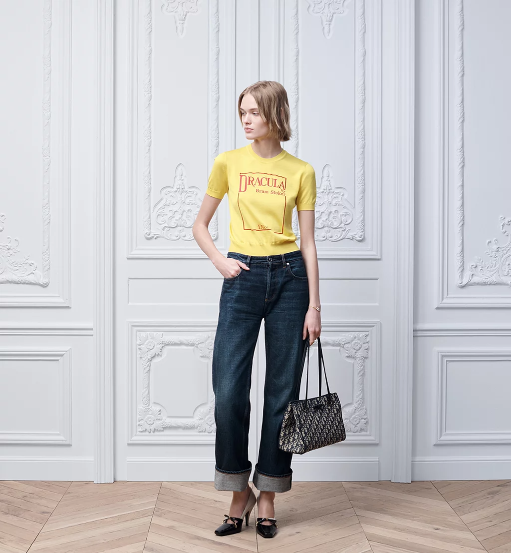 디올 북커버 반팔 스웨터