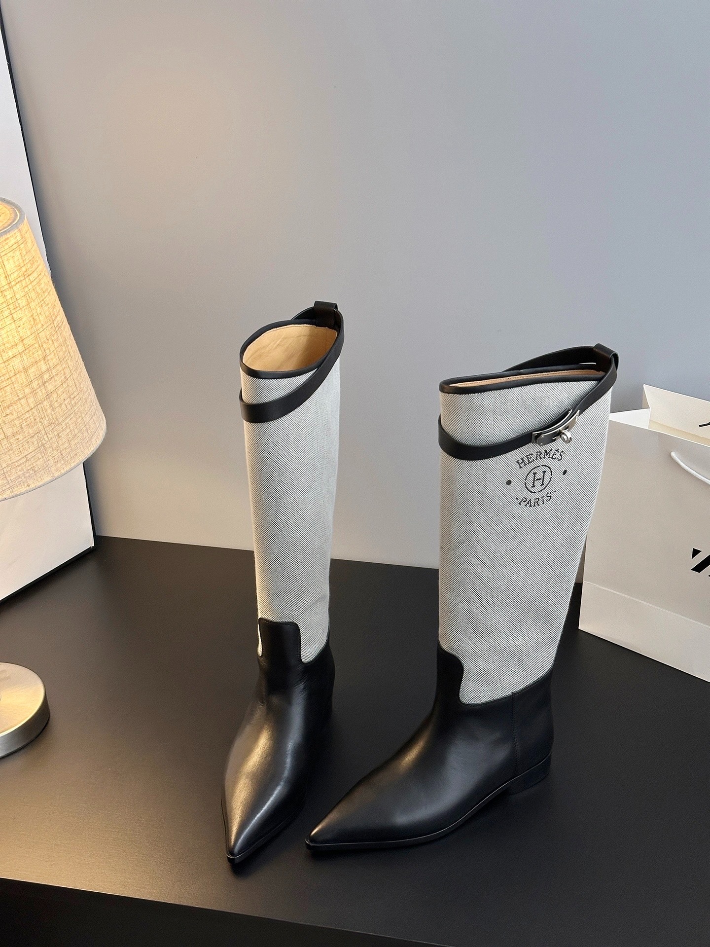 에르메스 신상 켈리 버클 라이더부츠