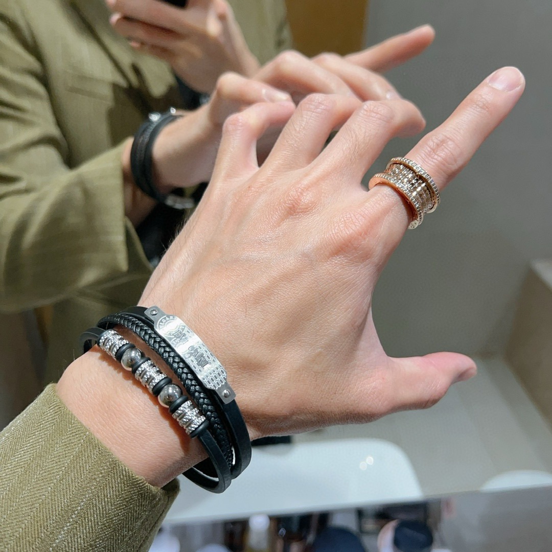 불가리 꼬임 팔찌