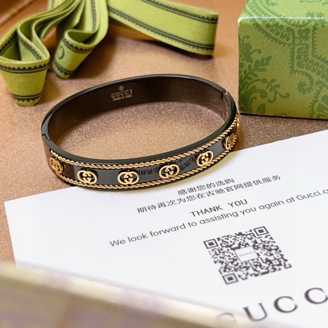 구찌 핸드메이드 팔찌