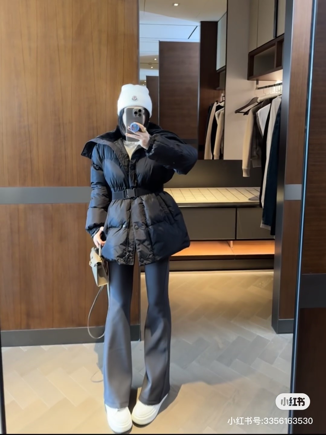 몽클레어 25 신상 퍼 넥 벨트 다운 점퍼