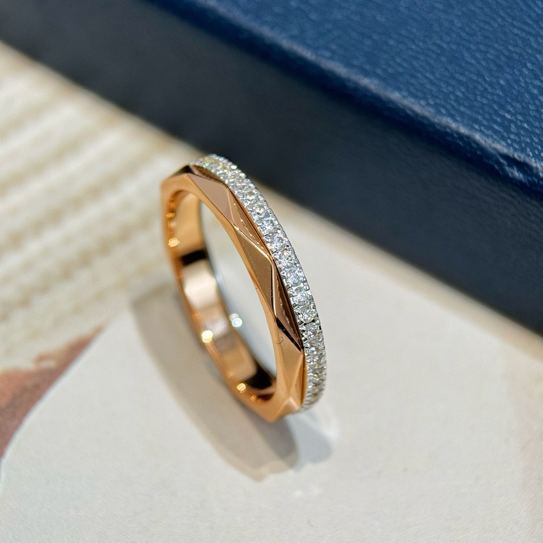 그라프 시그니처 큐빅 반지