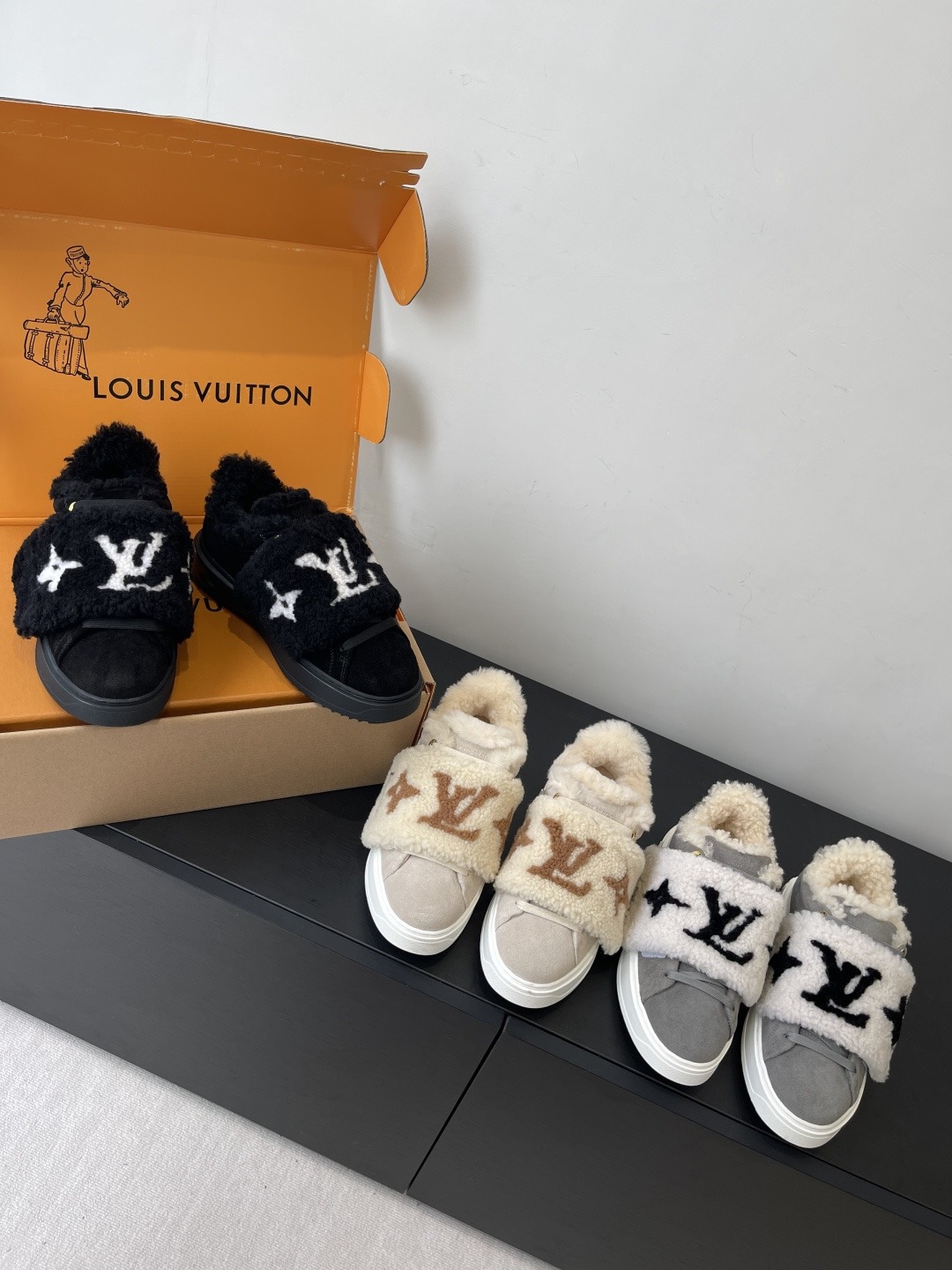 루이비통 신상 캐주얼 슈즈