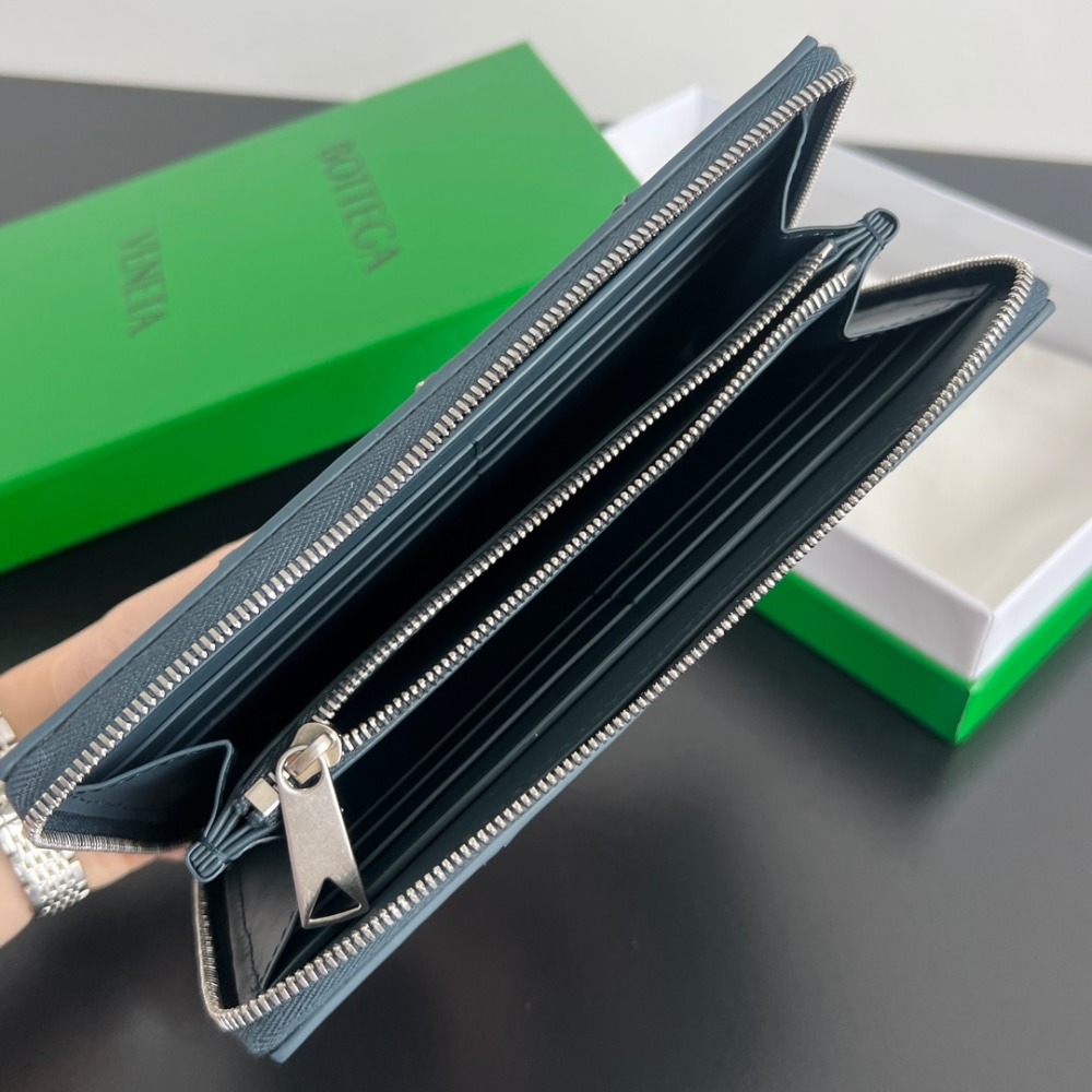 보테가베네타 카세트 지퍼 어라운드 지갑 748054