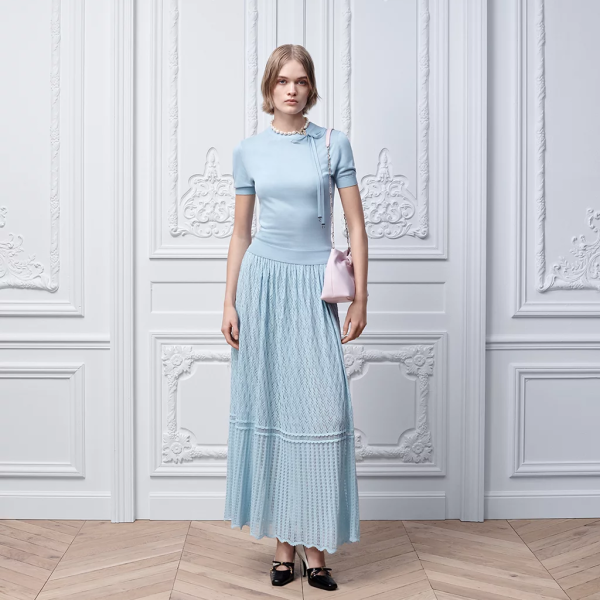 디올 반소매 피티드 스웨터