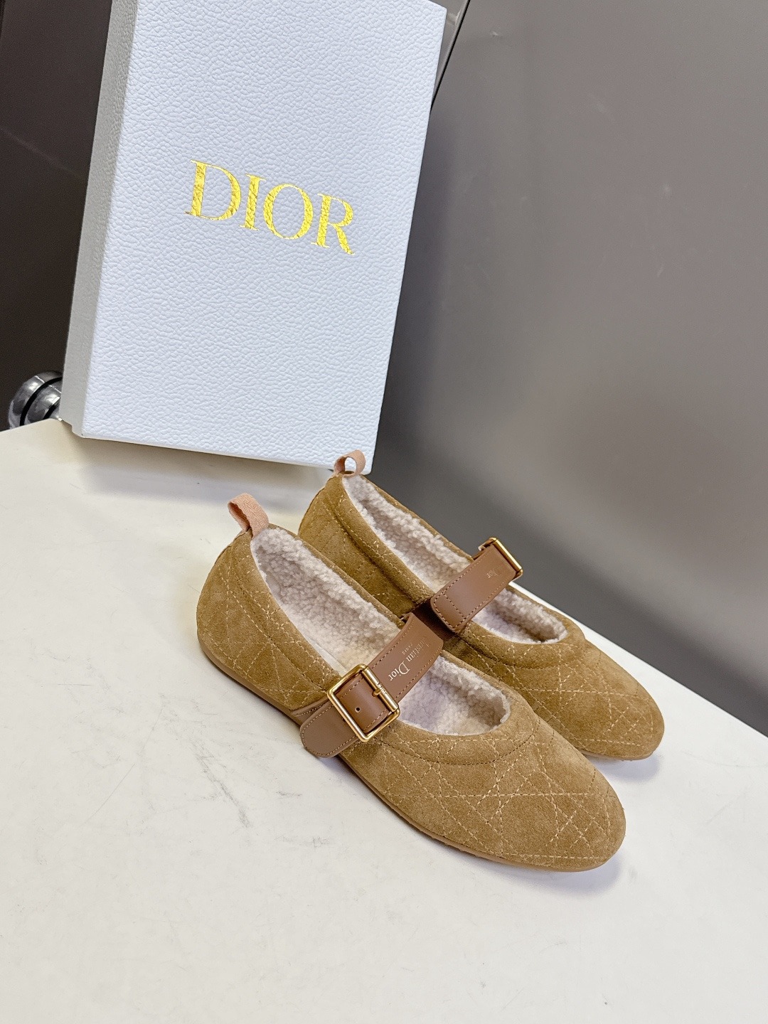 디올 신상 메리제인 발레화