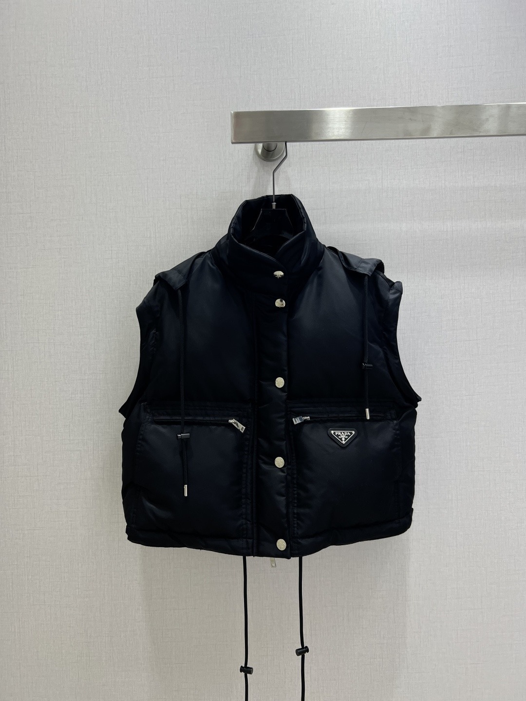 프라다 25 겨울 신상 탈부착 투웨이 후드 패딩