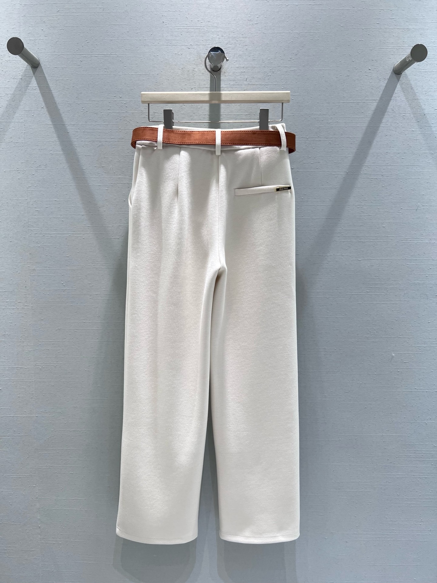 미우미우 베이지 캐주얼 팬츠