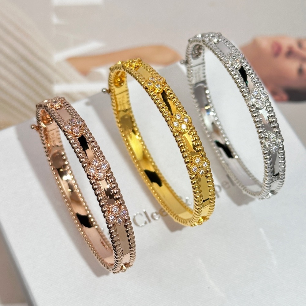 반클리프 Arpel 뻬를리 스위트 클로버 브레이슬릿 팔찌