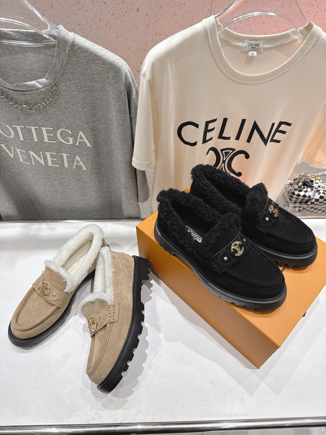 루이비통 신상 시어링 로퍼