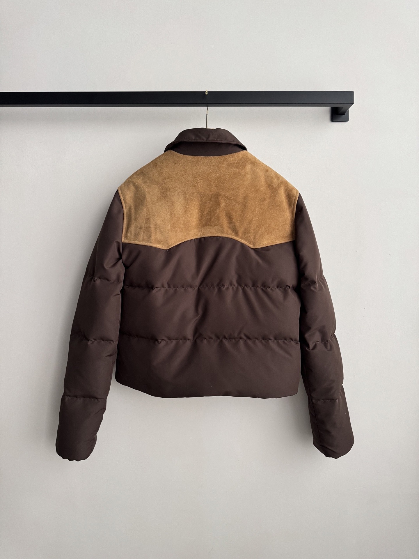 미우미우 25new 스웨이드 패딩 점퍼