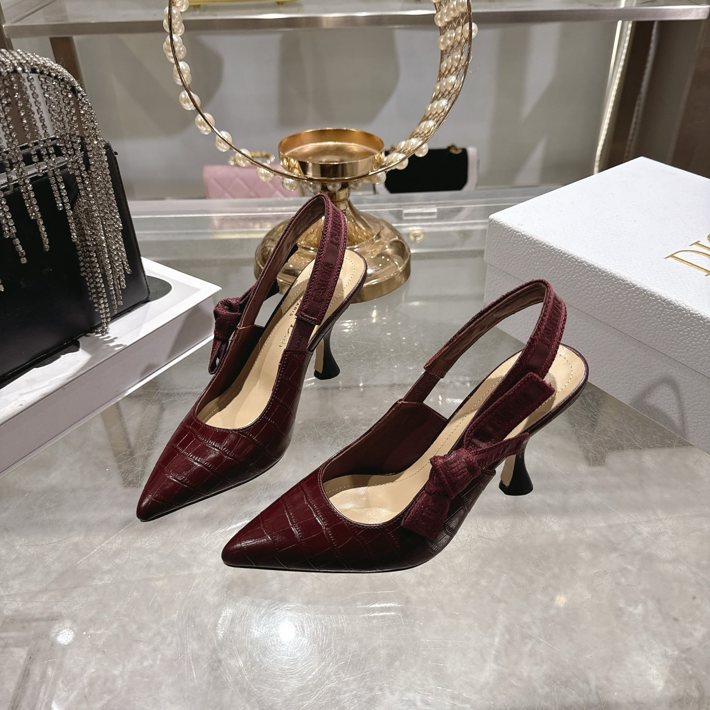 디올 26 뉴 하이탑 스틸레토 힐