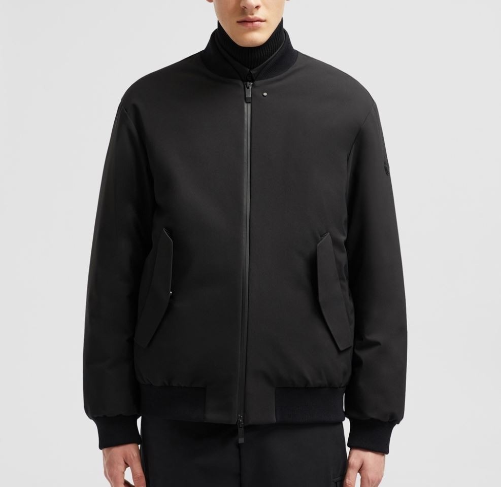 몽클레어 크라운 숏 다운 자켓