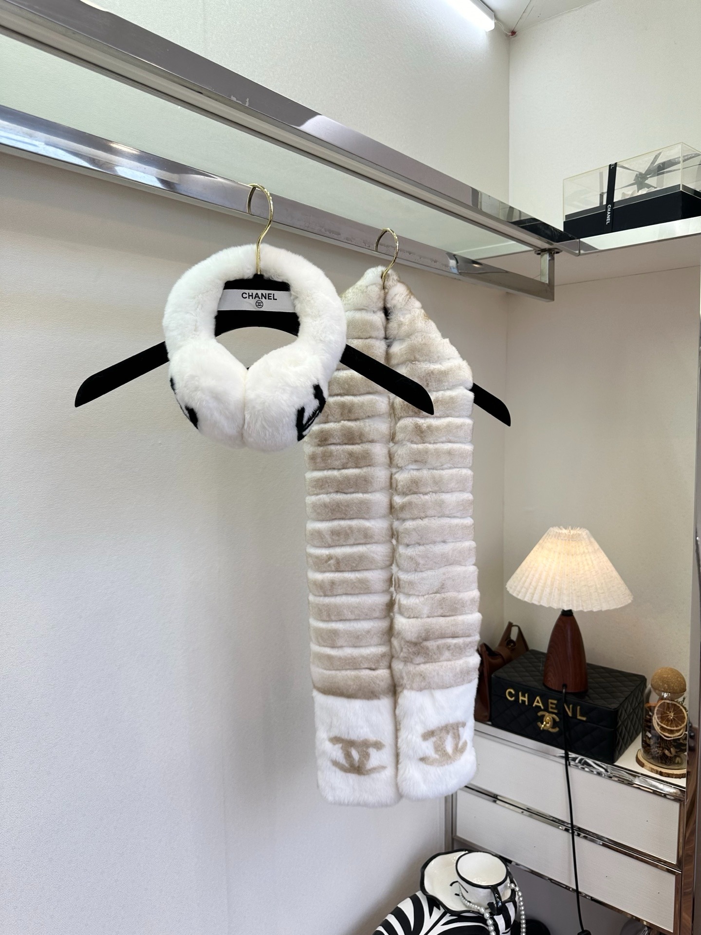 샤넬 신상 머플러