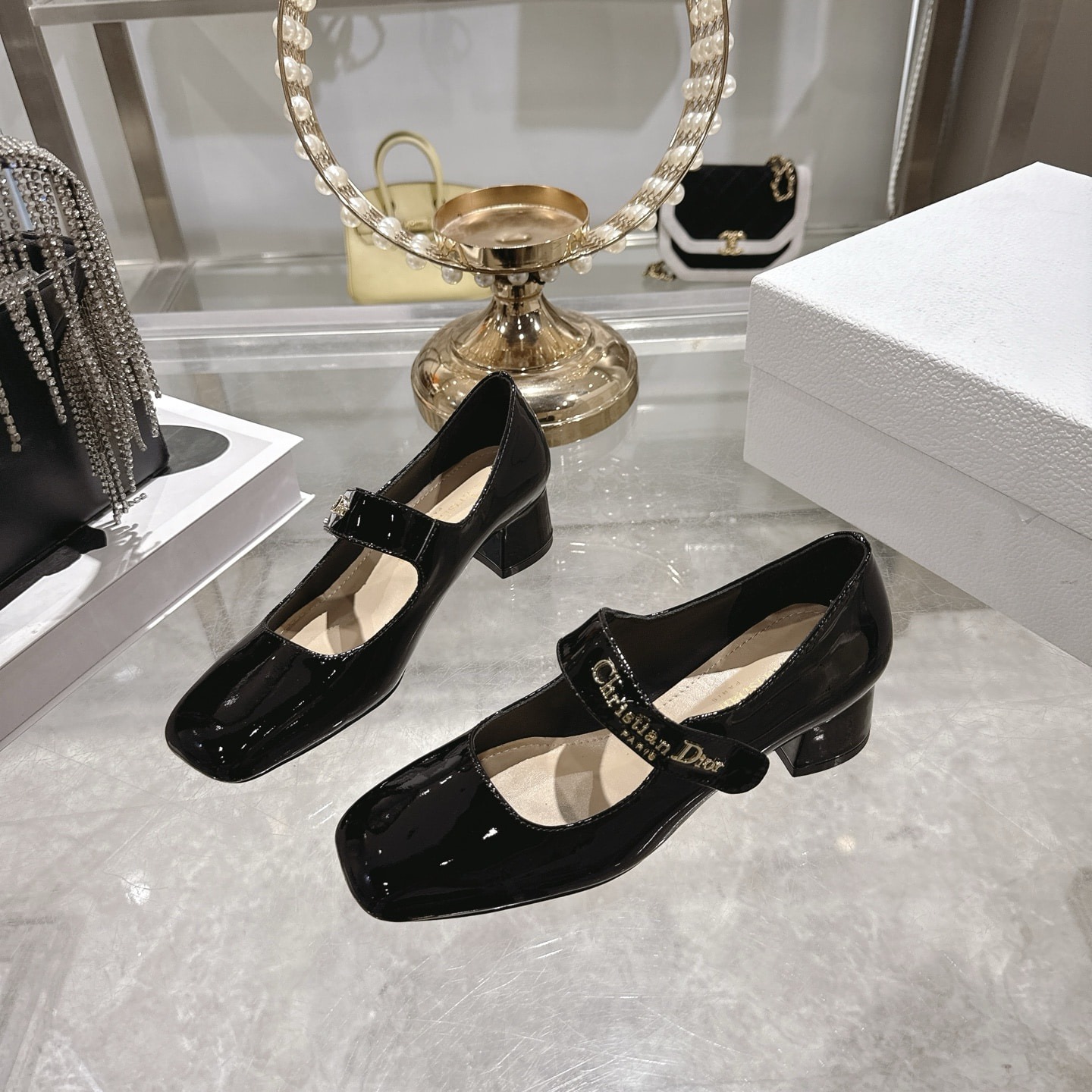 디올 26 신상 Lolita 통굽 단화