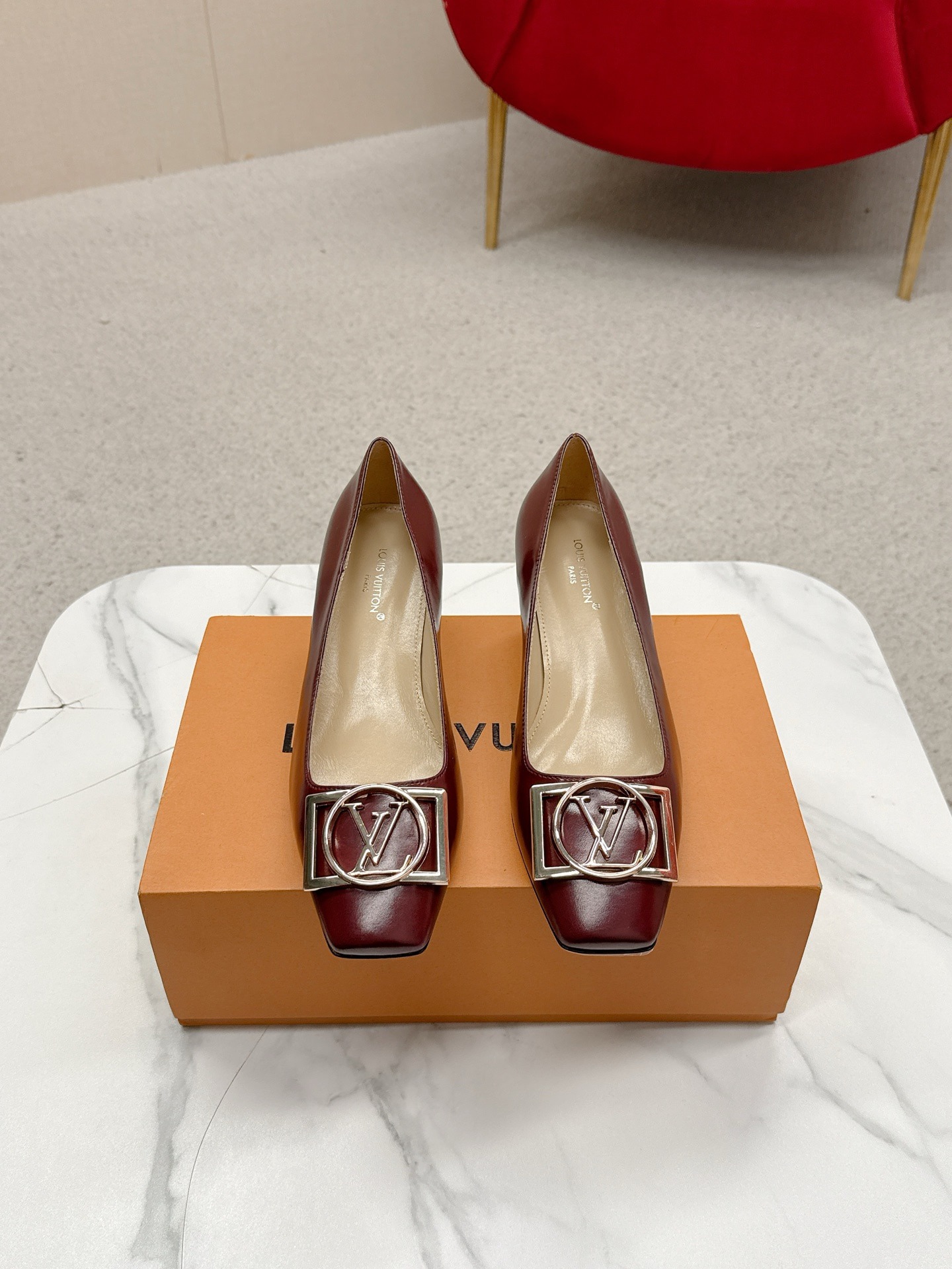 루이비통 클래식 스틸레토 힐