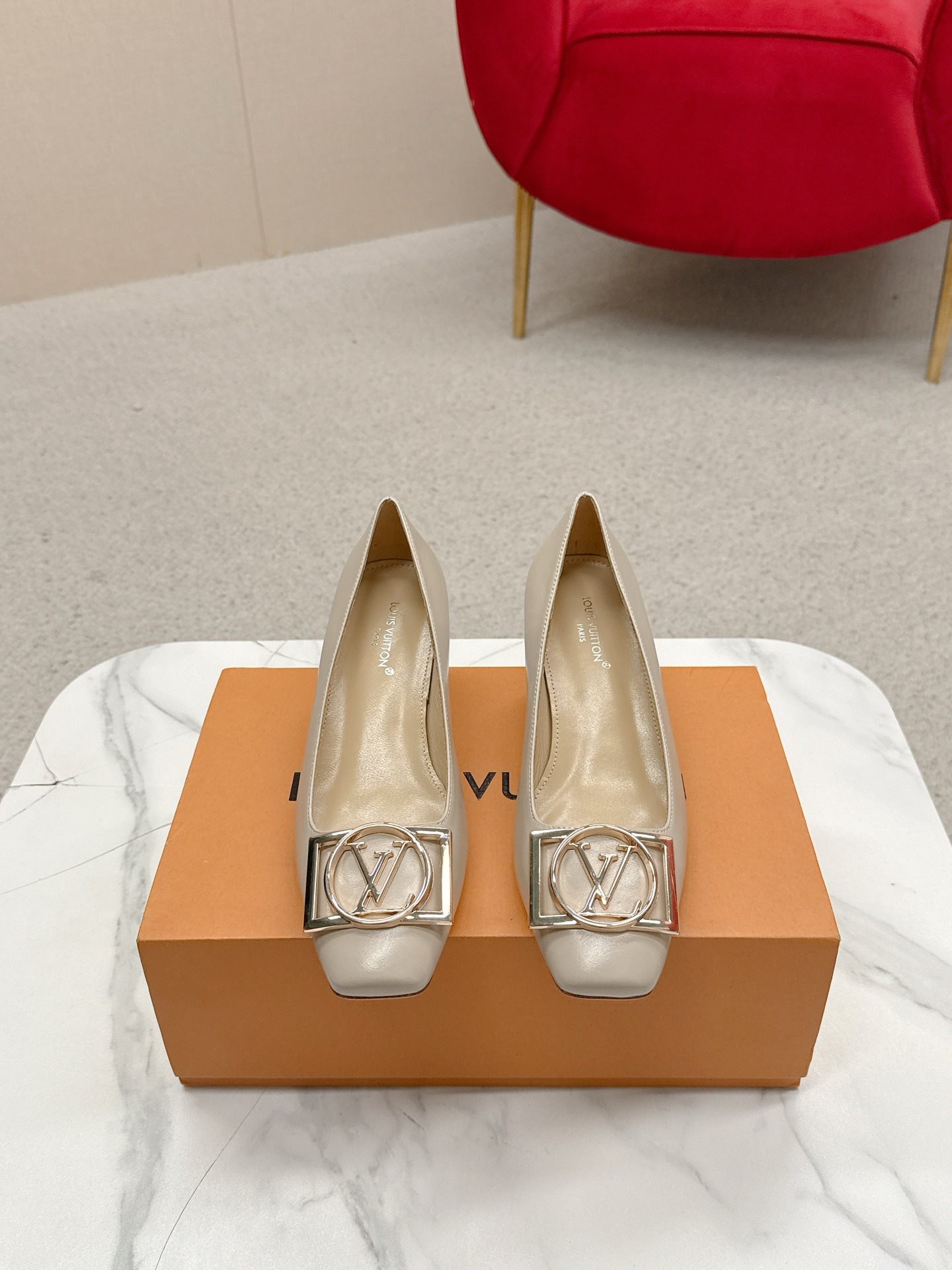 루이비통 클래식 스틸레토 힐