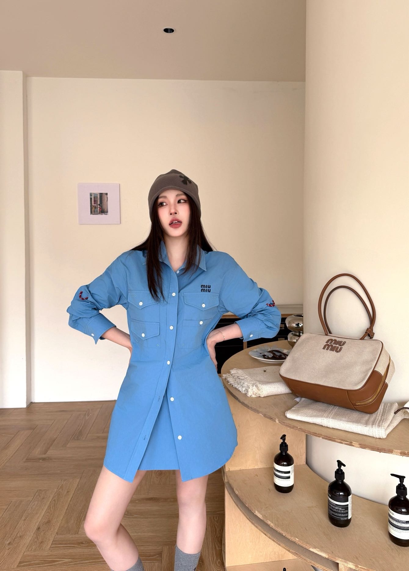 미우미우 26 신상 셔츠 스커트