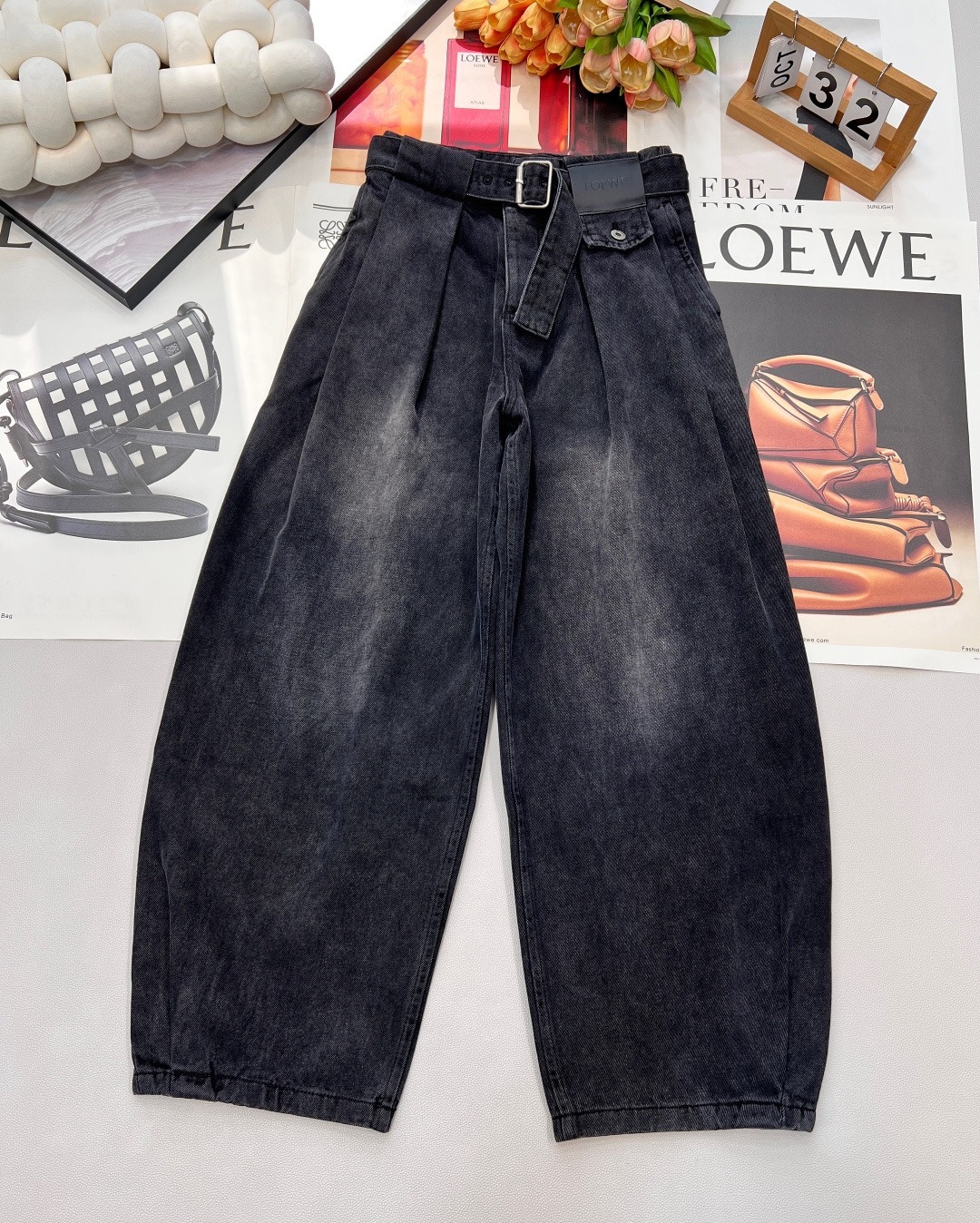 로에베 25 신상 와이드 팬츠