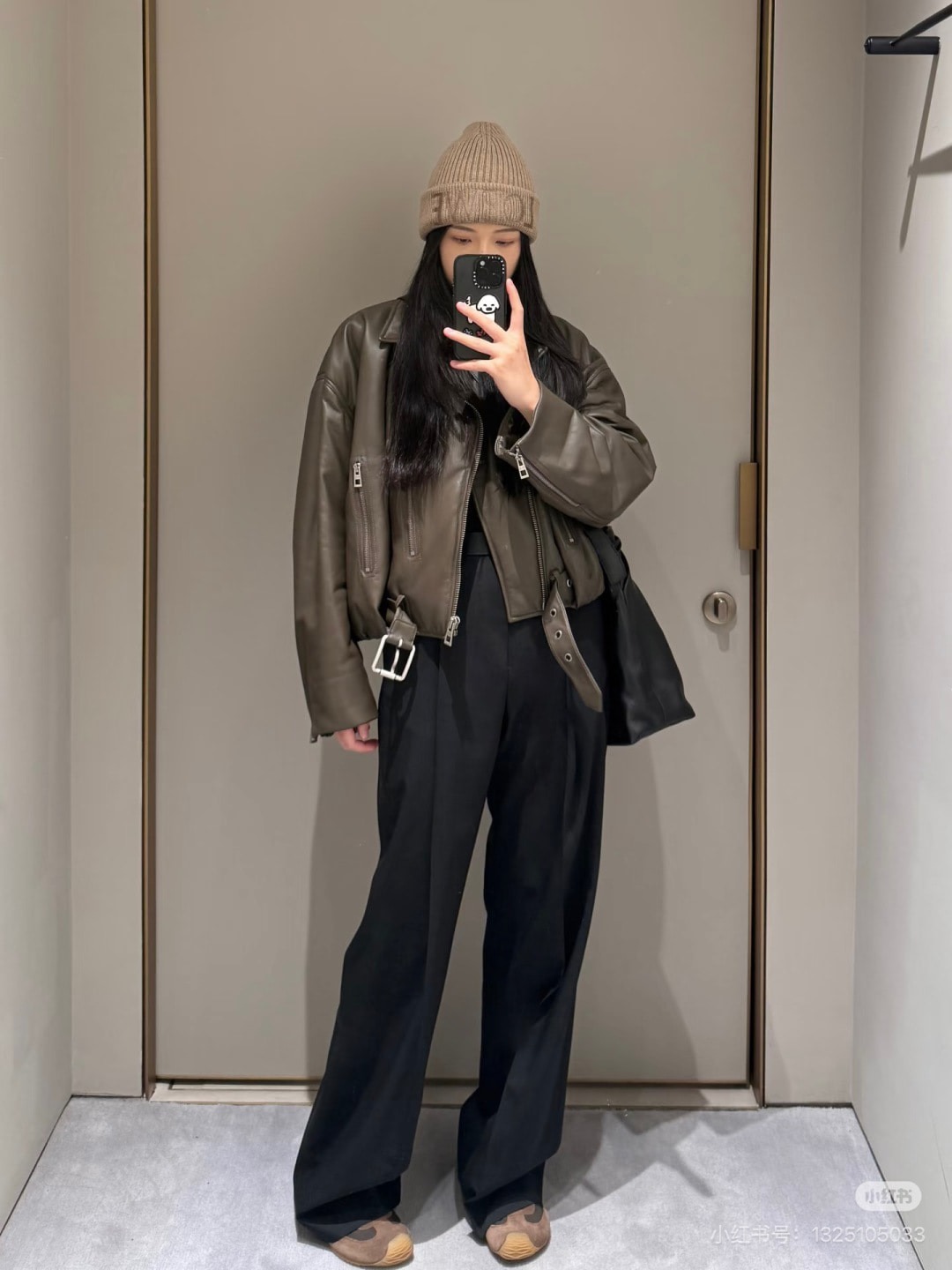 로에베 26Ss 봄 신상 무스탕 다운점퍼