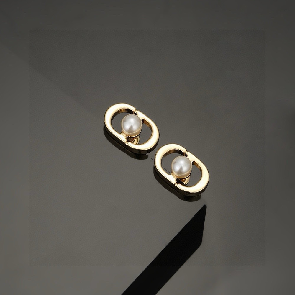 디올 골드 cd 진주 이어링