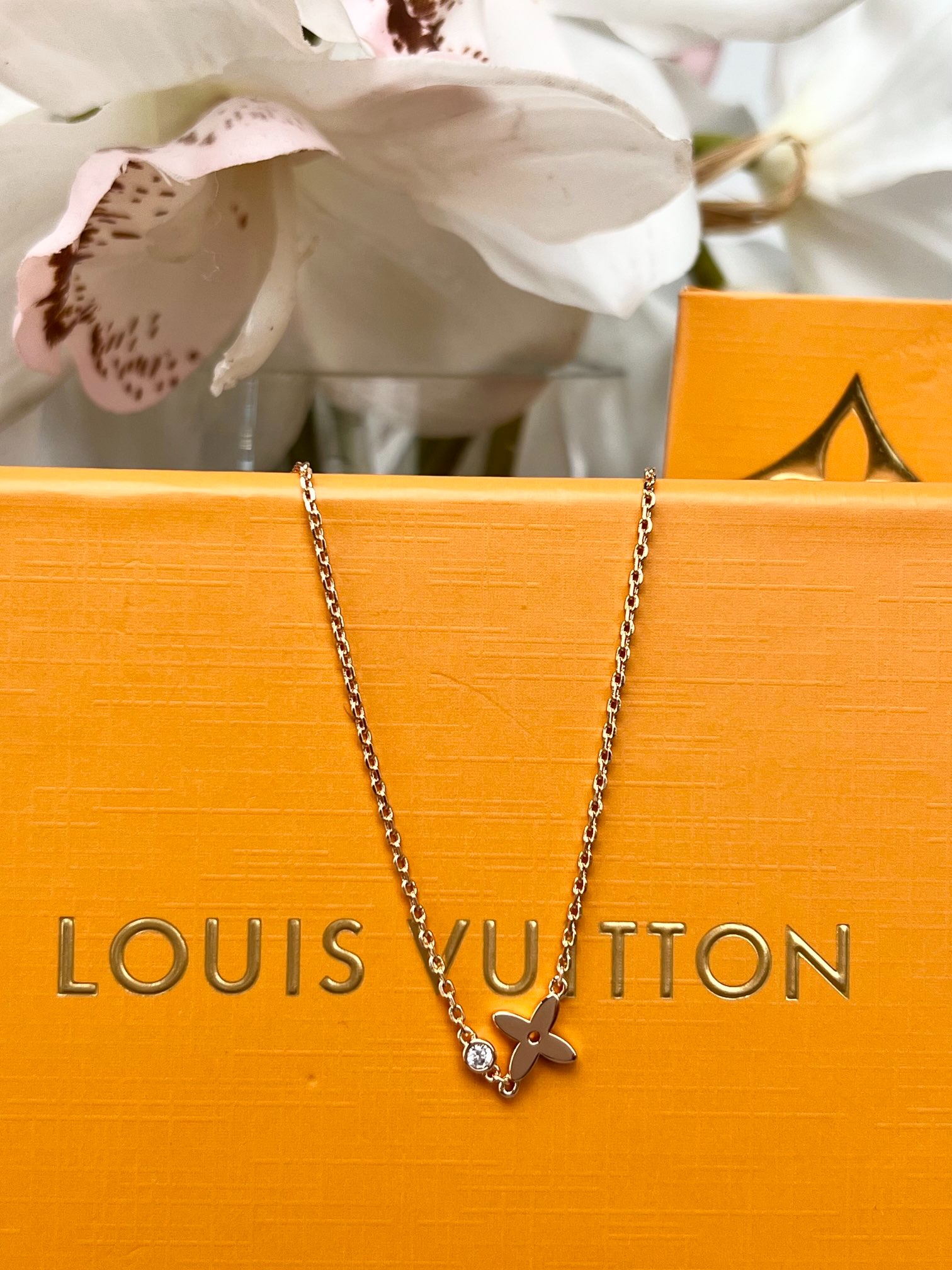 루이비통 LV 이딜 블라썸 네크리스