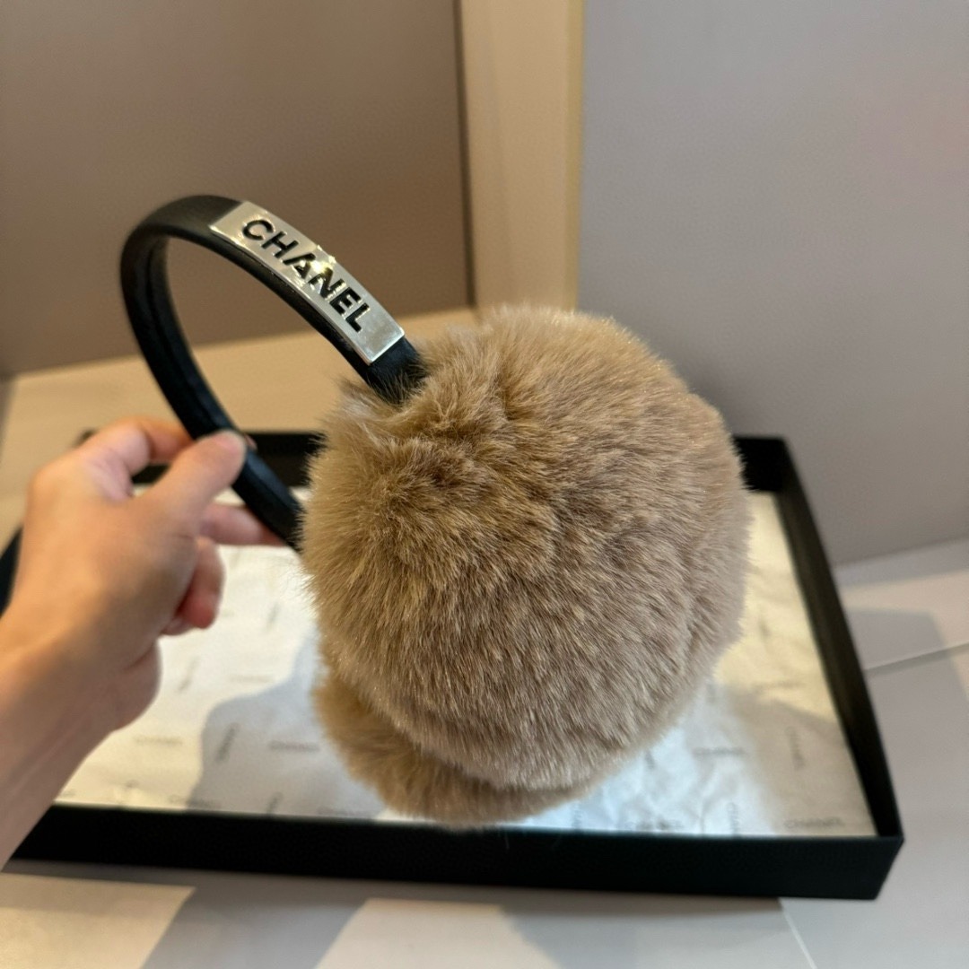 샤넬넬 퍼 귀마개