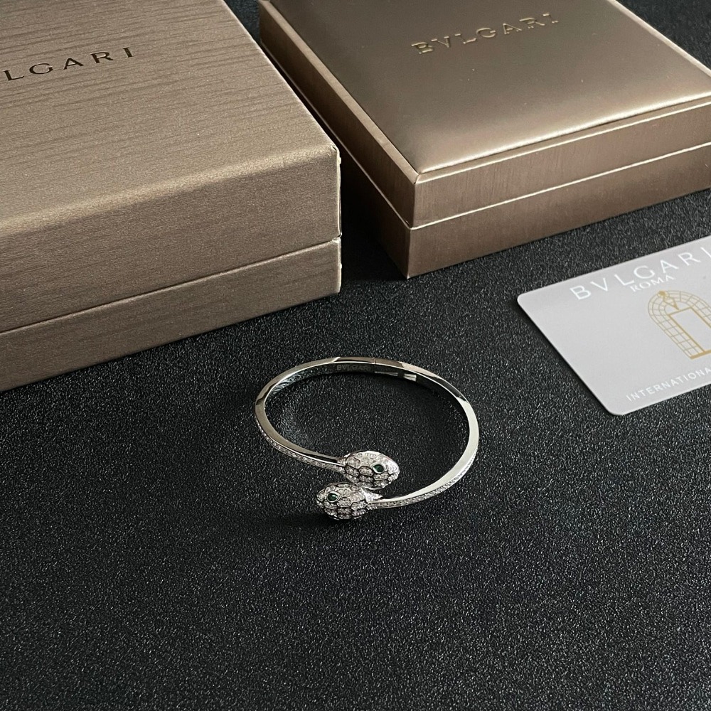 불가리 세르펜티 세두토리 브레이슬릿 팔찌