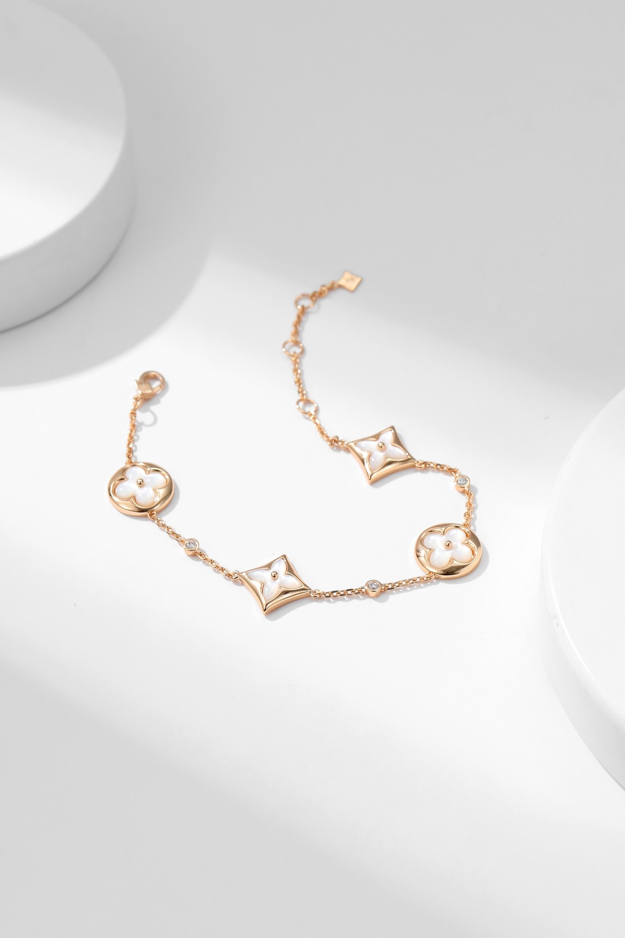 루이비통 블라썸 브레이슬릿