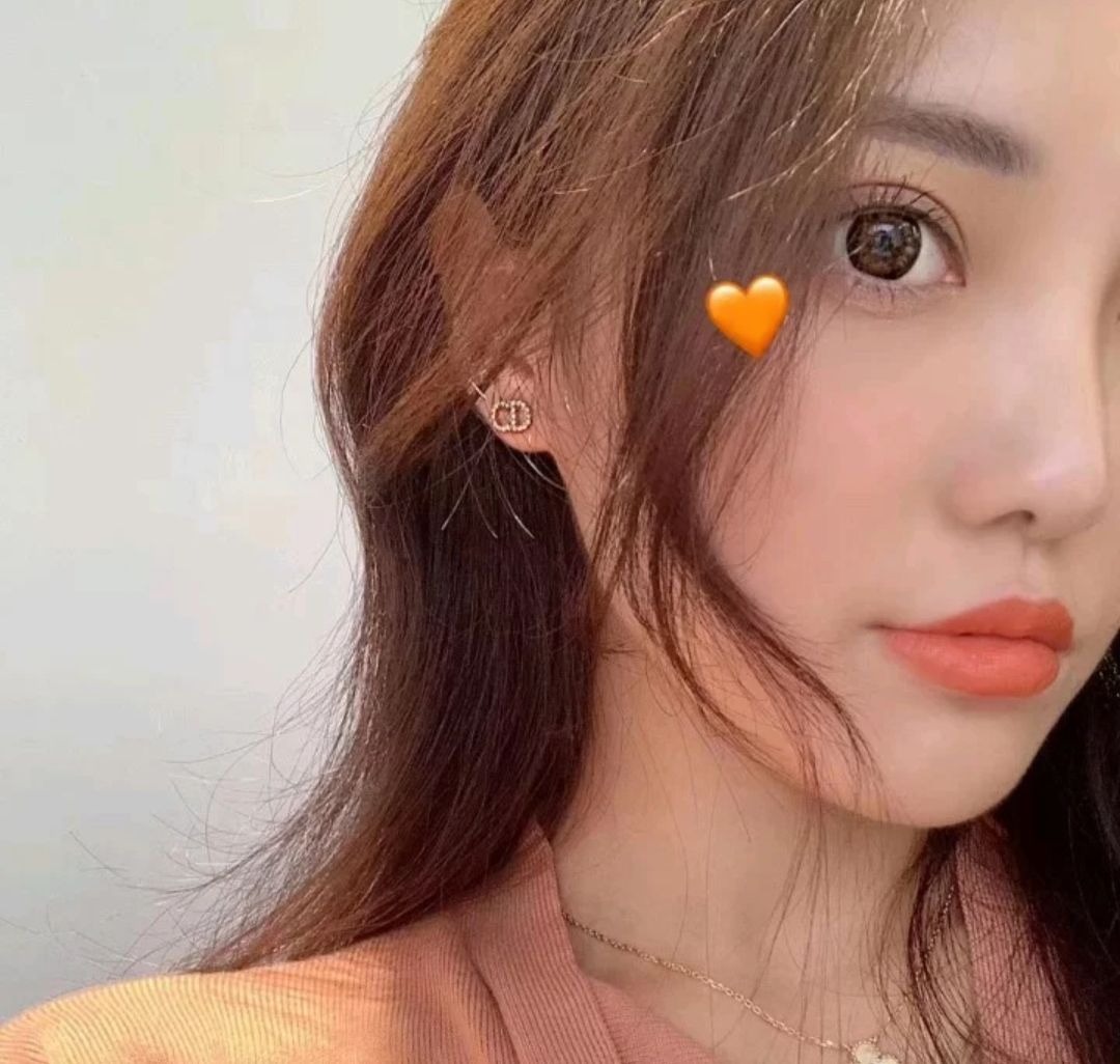 디올 미니 비즈 이어링