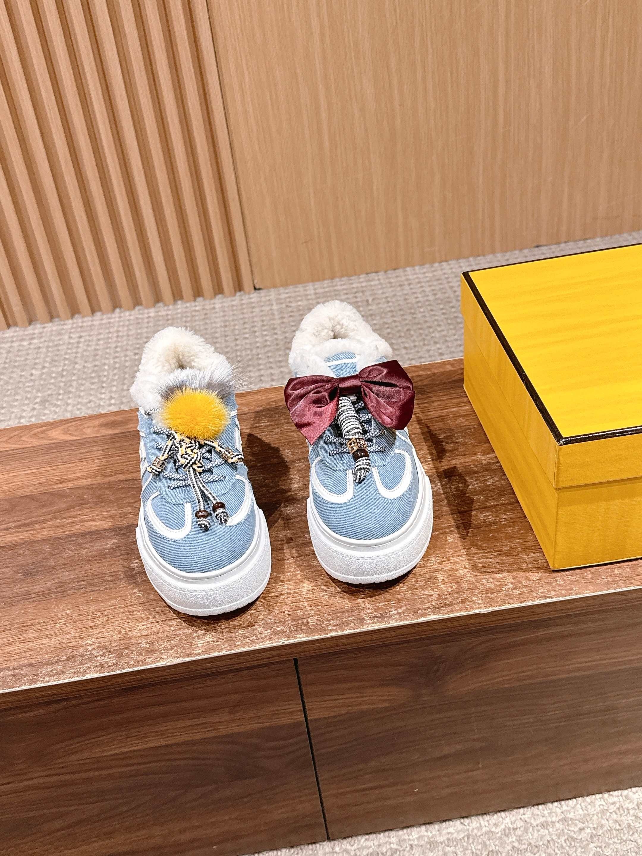 펜디 신상 통굽 스니커즈