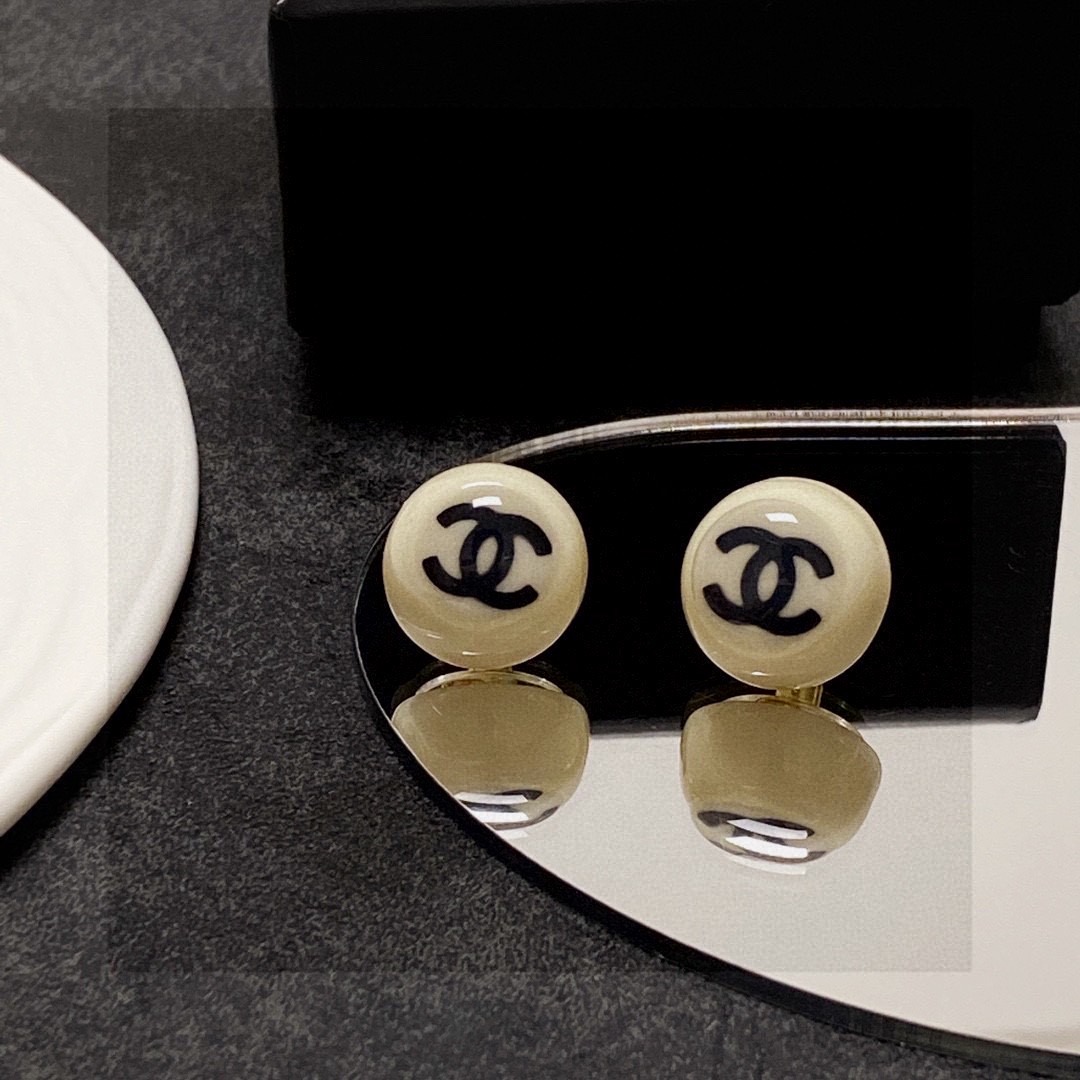 샤넬 신상 이어링