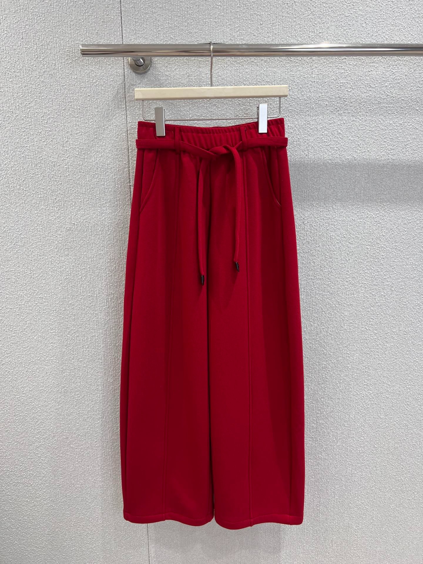 로에베 25FW 신상 기모 벨트 캐주얼 팬츠