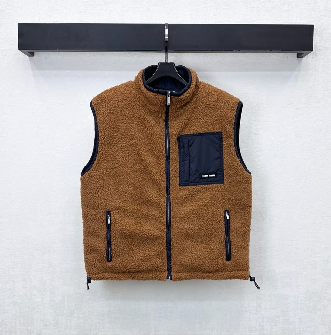 미우미우 25 신상탑 스웨이드 베스트