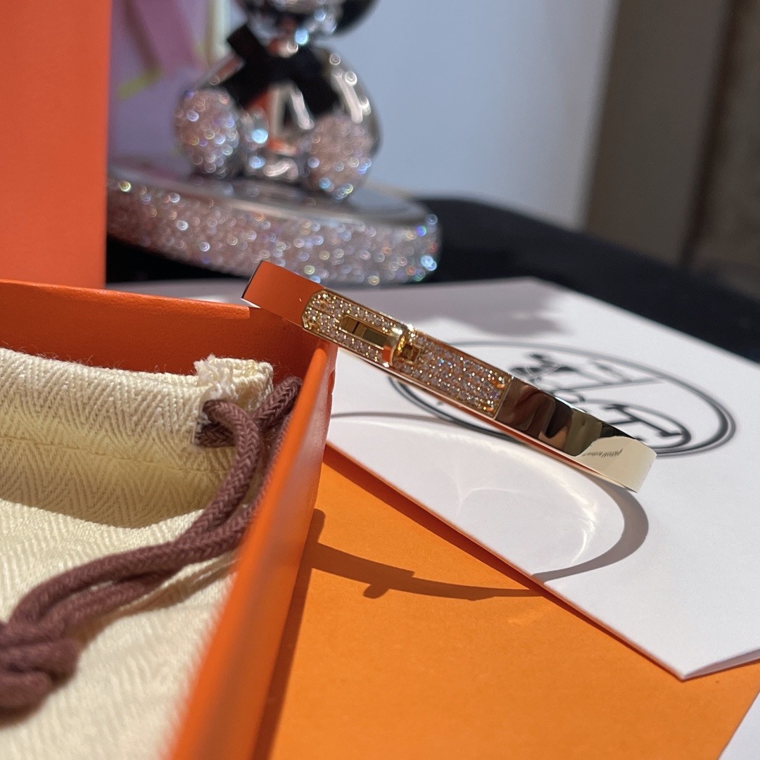 에르메스 핸드메이드 큐빅 팔찌