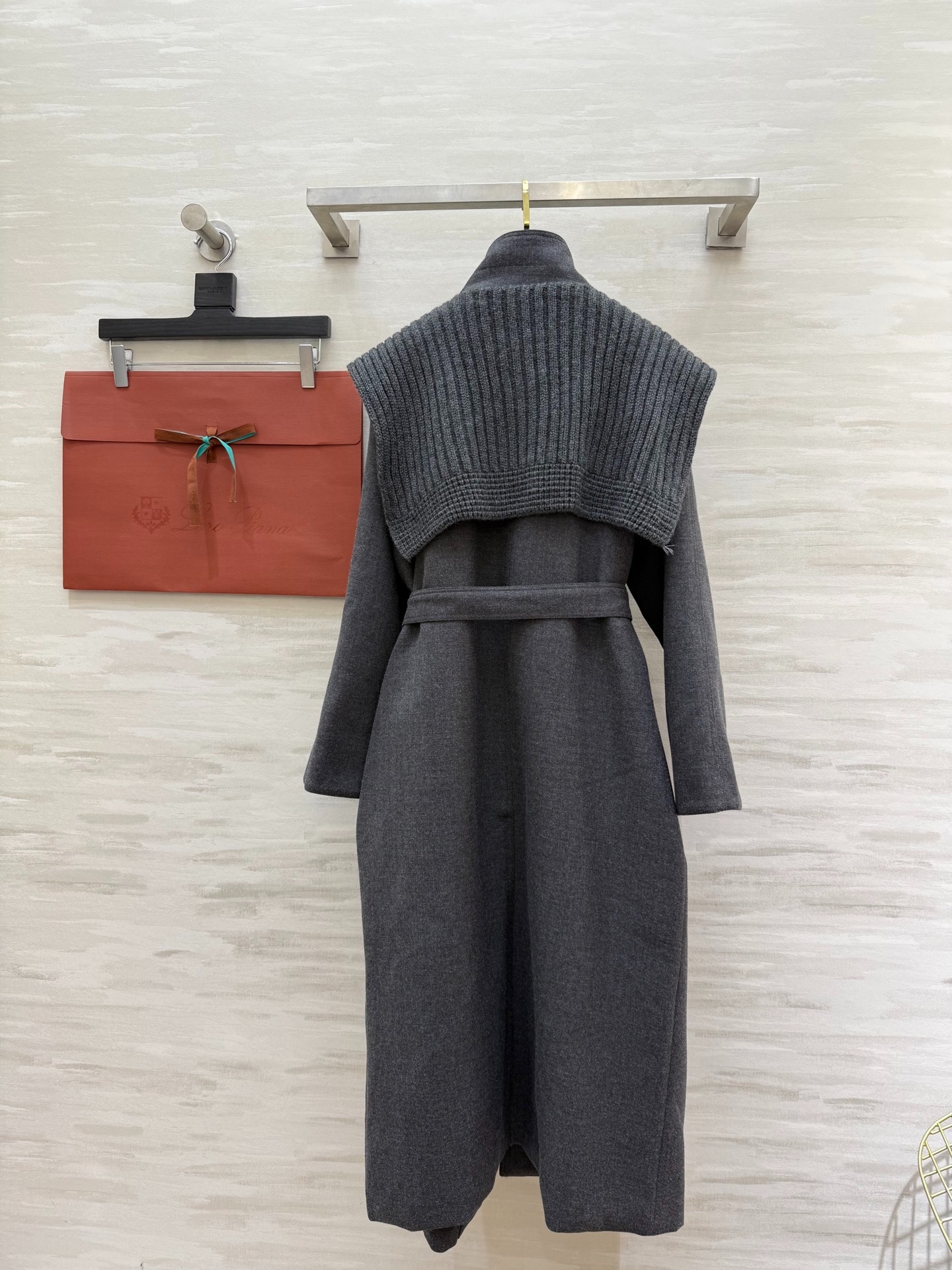 로로피아나 신상 숄 투피스 모직코트