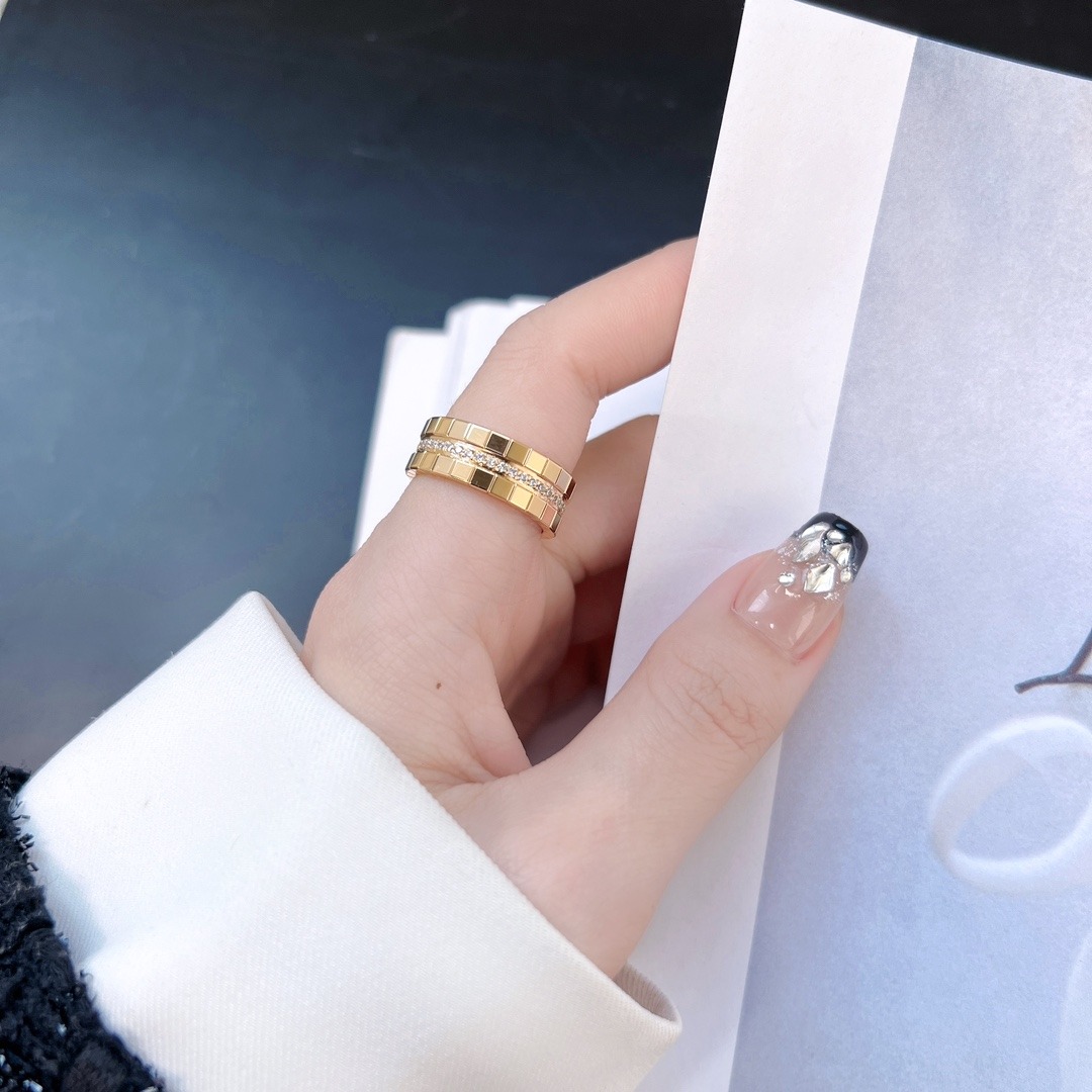 쇼파드 아이스 큐브 반지