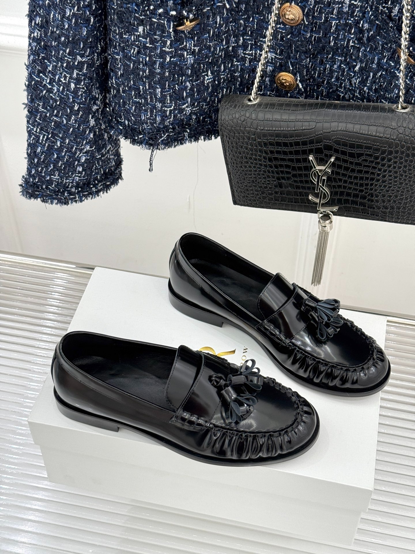 더로우 신상 빈티지 태슬 로퍼