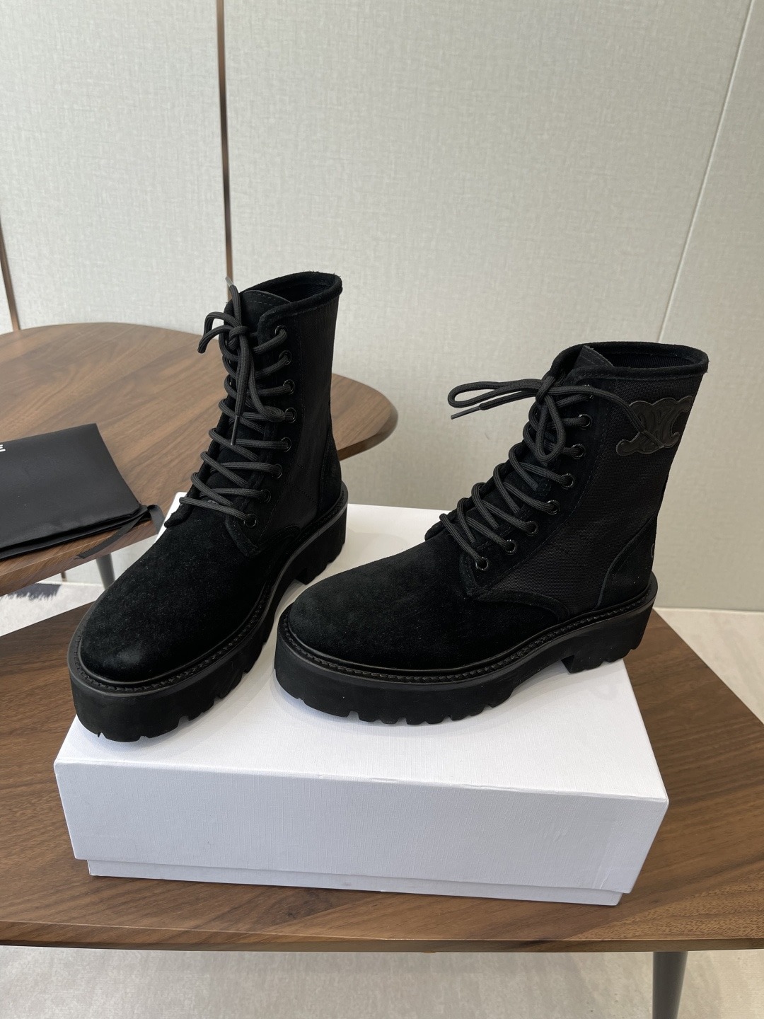 셀린느 25 신상 양멱 앵클부츠