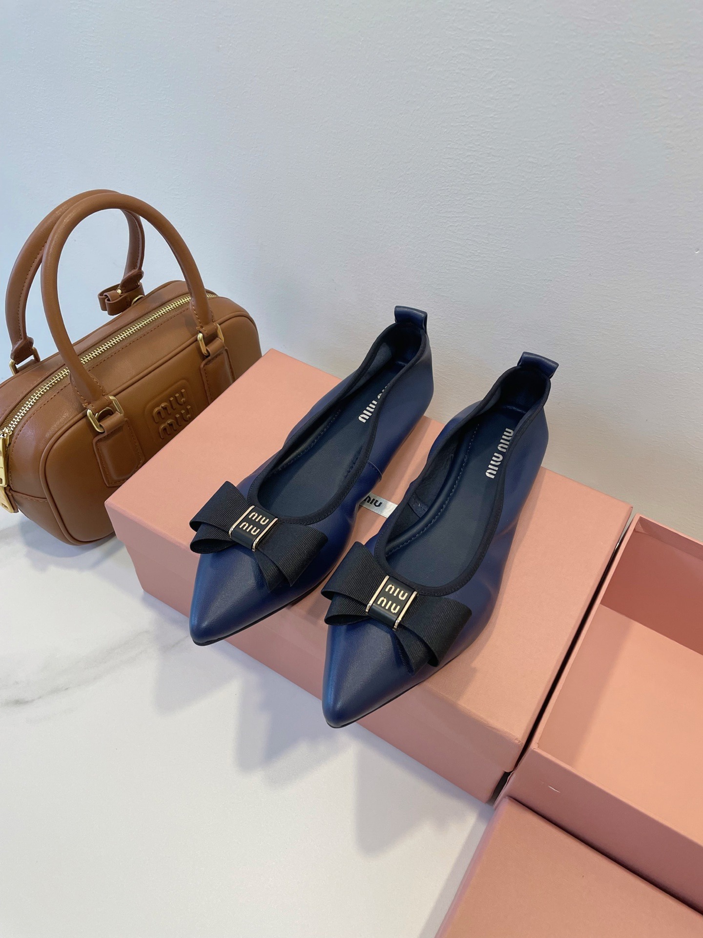 미우미우 신상 발레화