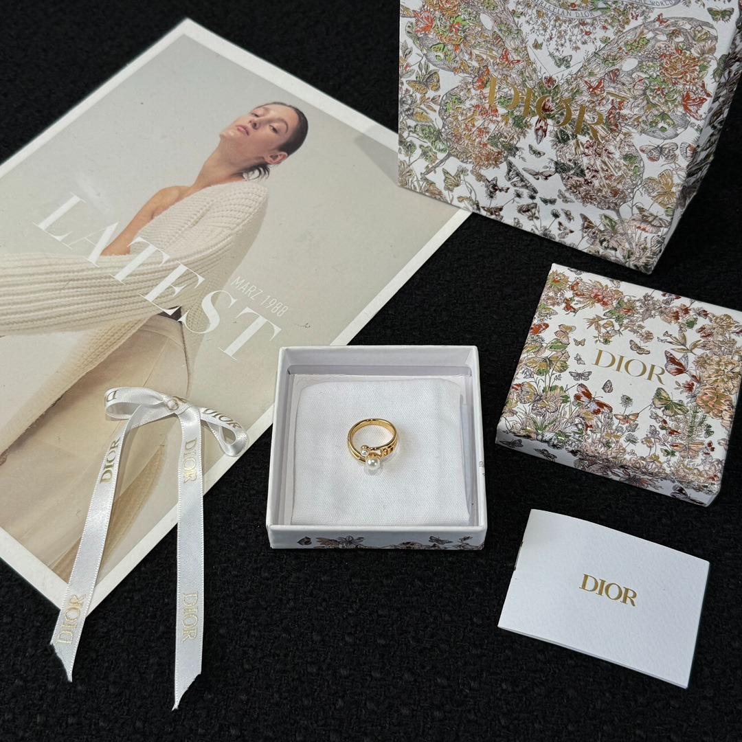 디올 CD 진주 반지