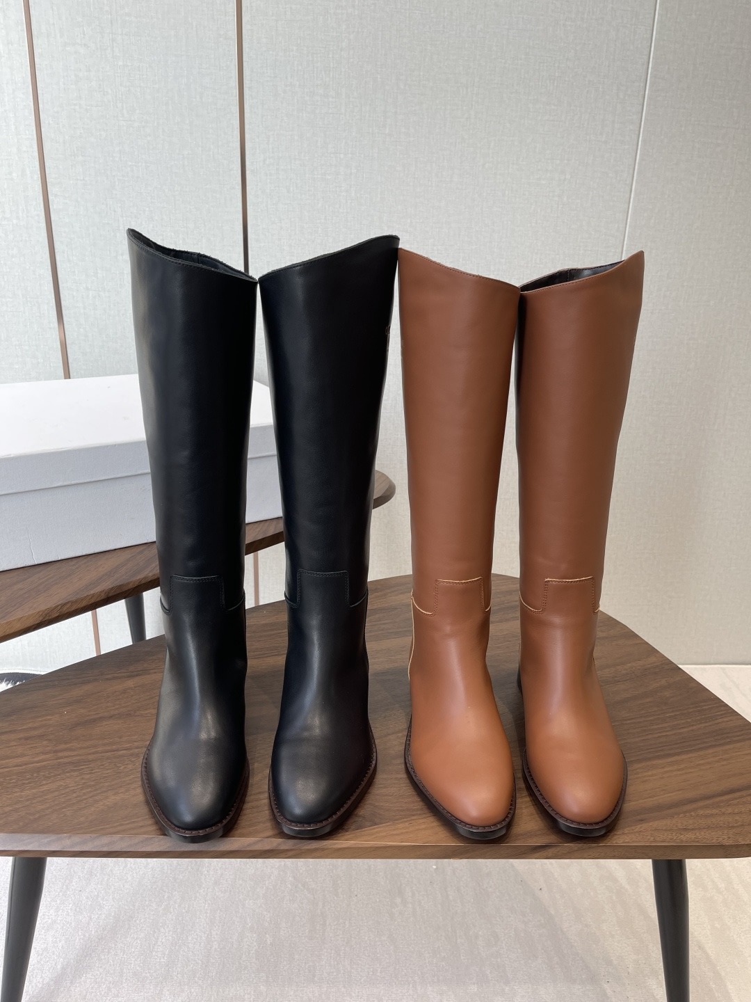 셀린느 25ss 신상 워커 롱부츠