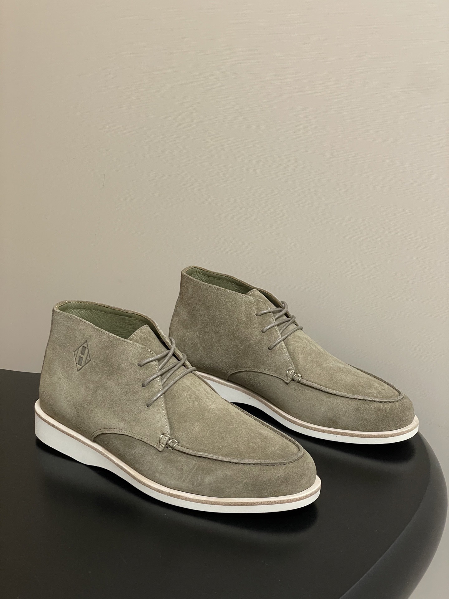 에르메스 25 스웨이드 하이탑 스니커즈