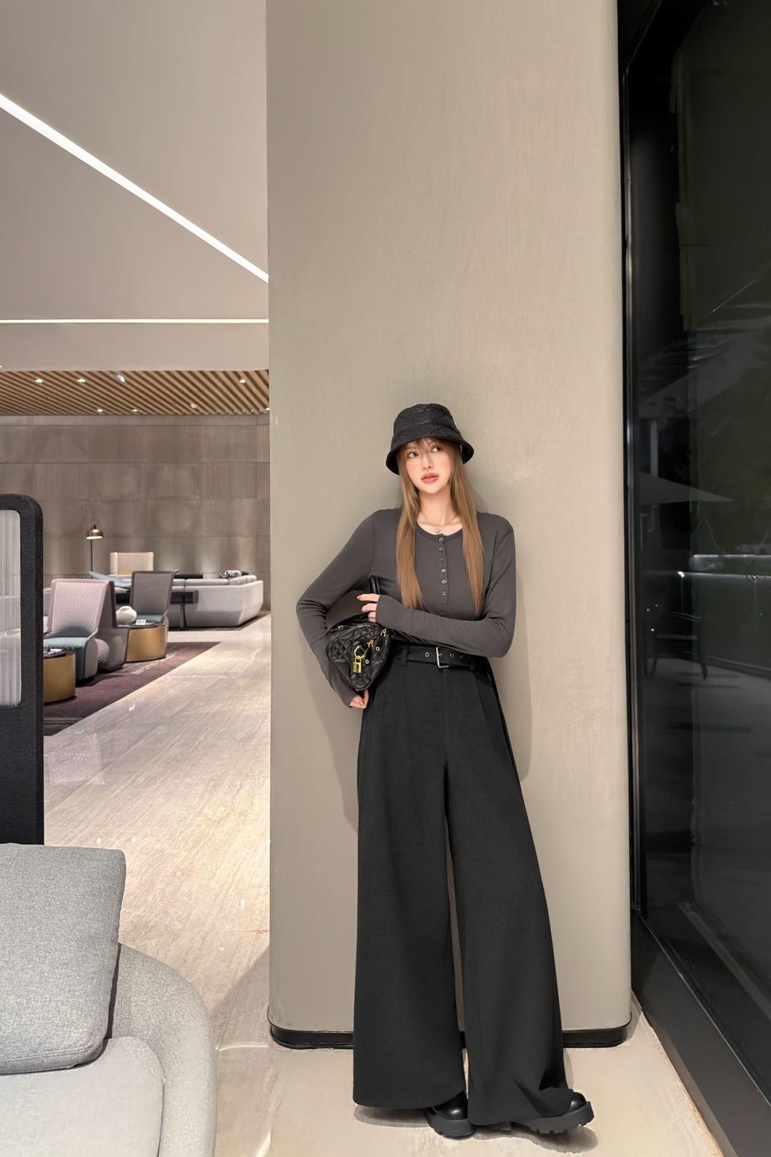 디올 신상 캐주얼 팬츠