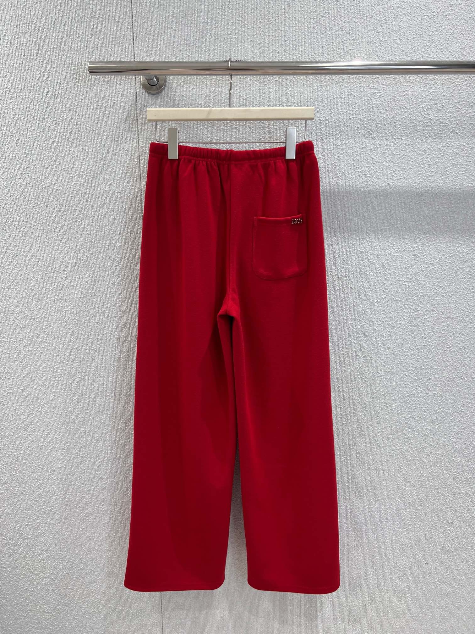 디올 25FW 신상 레터링 캐주얼 팬츠