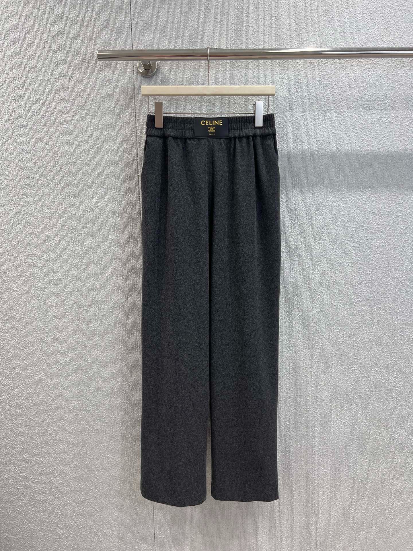 셀린느 26SS 신상 캐시미어 캐주얼 팬츠