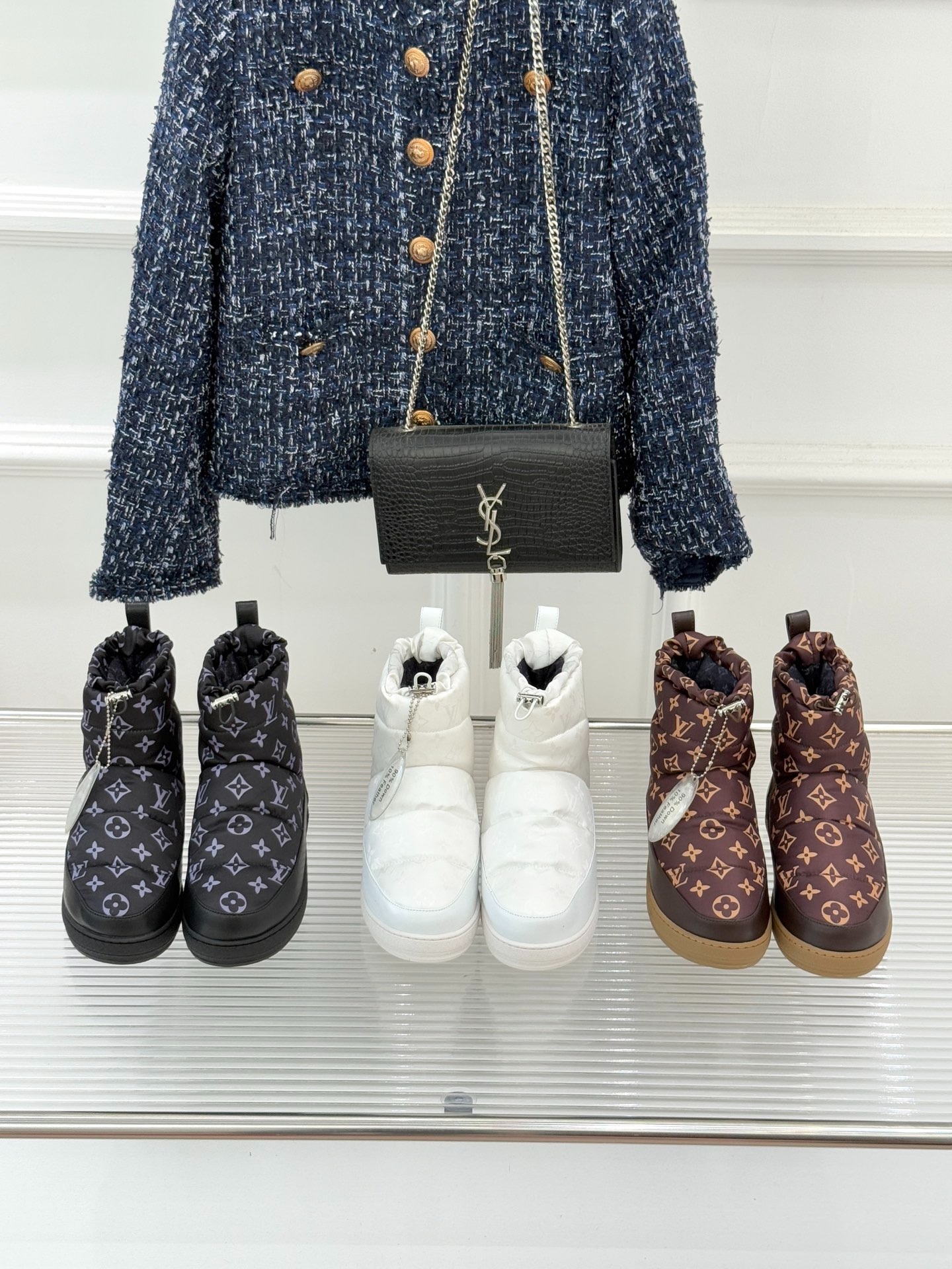 루이비통 클래식 필로우 패딩 부츠