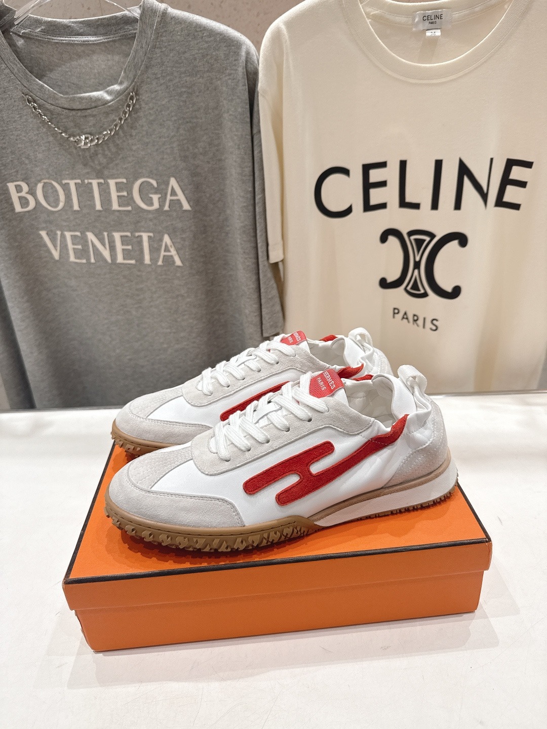 에르메스 2026ss 신상 스트랩 아르간 슈즈