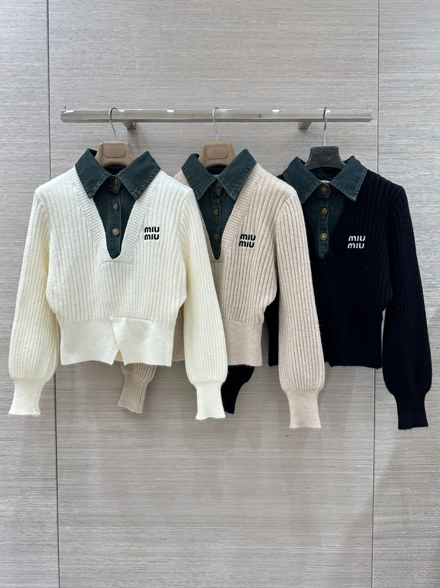 미우미우 신상 페이크 투피스