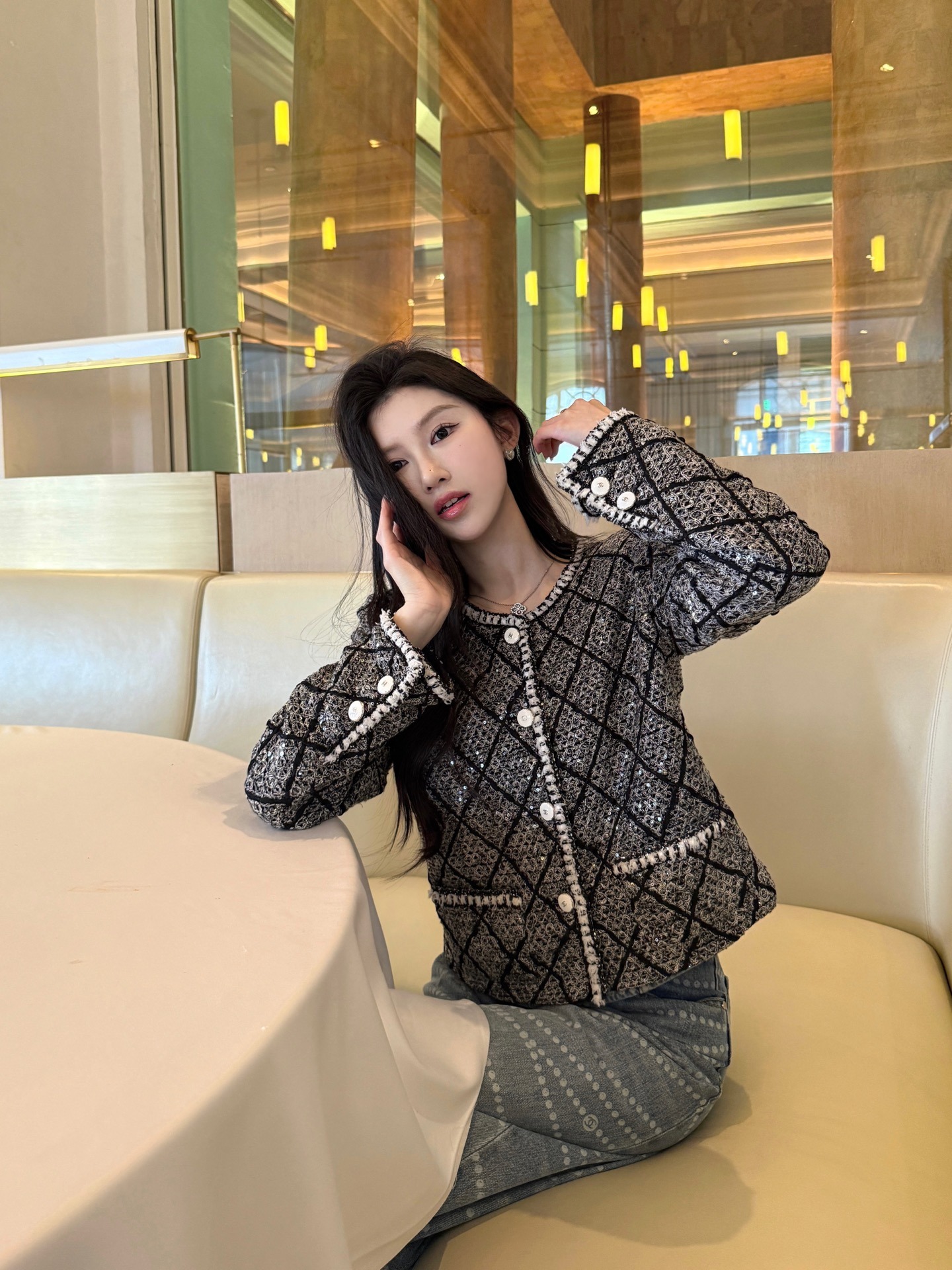 샤넬 스팽글 아우터